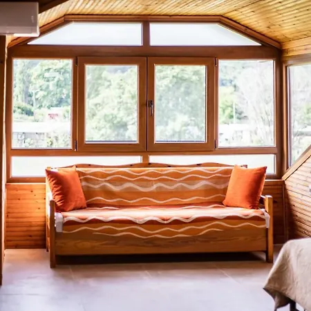 Ango Secont Floor 斯塔夫罗斯