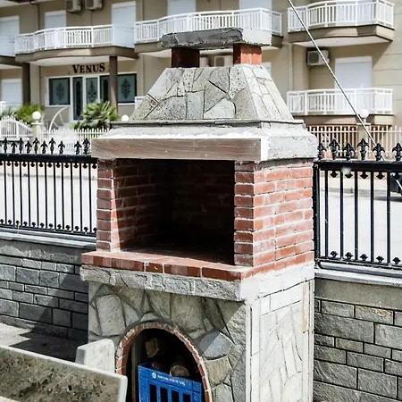 Διαμέρισμα Ango Secont Floor *