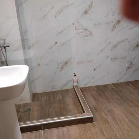 Ango Secont Floor Σταυρός